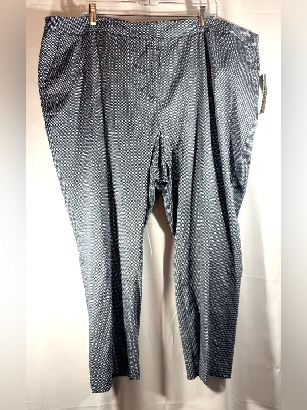 Amanda & Chelsea Contemporary Fit Ankle Pant Size 24W NWT